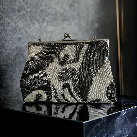 Carmen Marc Valvo Glitzy Party Dress -Wedding Guest Wow -Cocktail Party -Size 8 - Picture 15 of 16